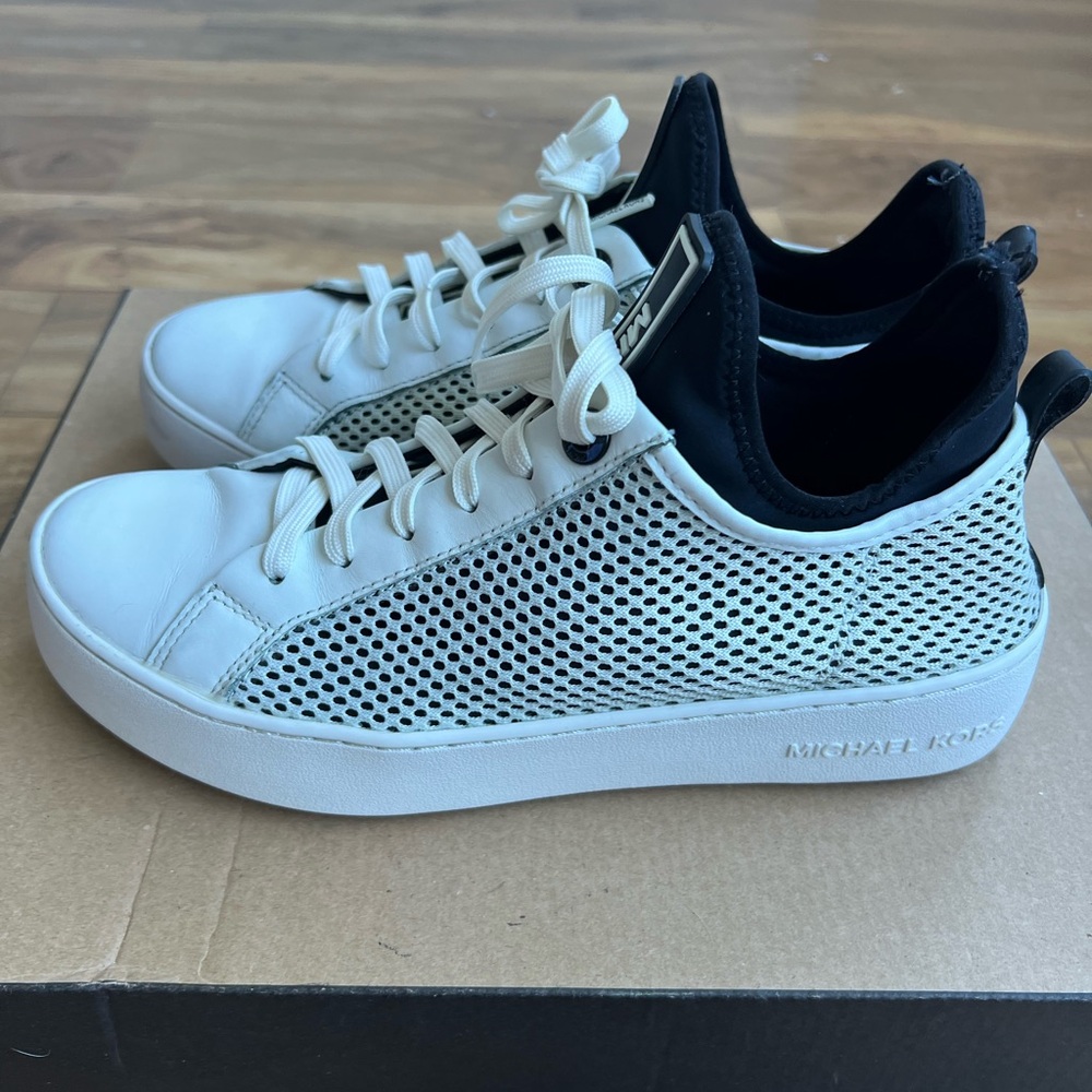 Michael Michael Kors Black and White Perforated  Chunky Sneakers shoes size 7.5M